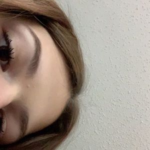 Meet your Posher, Mya